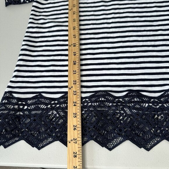 Chicos Knit Top Tee Size XL Navy White Stripe Slub Lace Hem Nautical - Picture 9 of 10